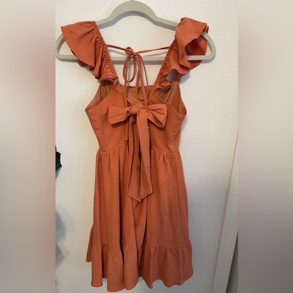 Super cute spring/summer dress - Picture 2 of 2